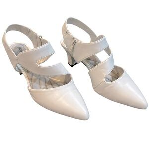 EAST STREET Shoes Venue Heels Pumps Asymmetrical  White Like new